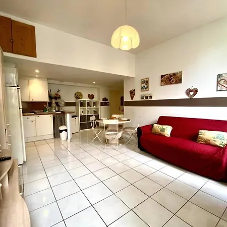 2 Pieces Avec Clim Proche Place Massena